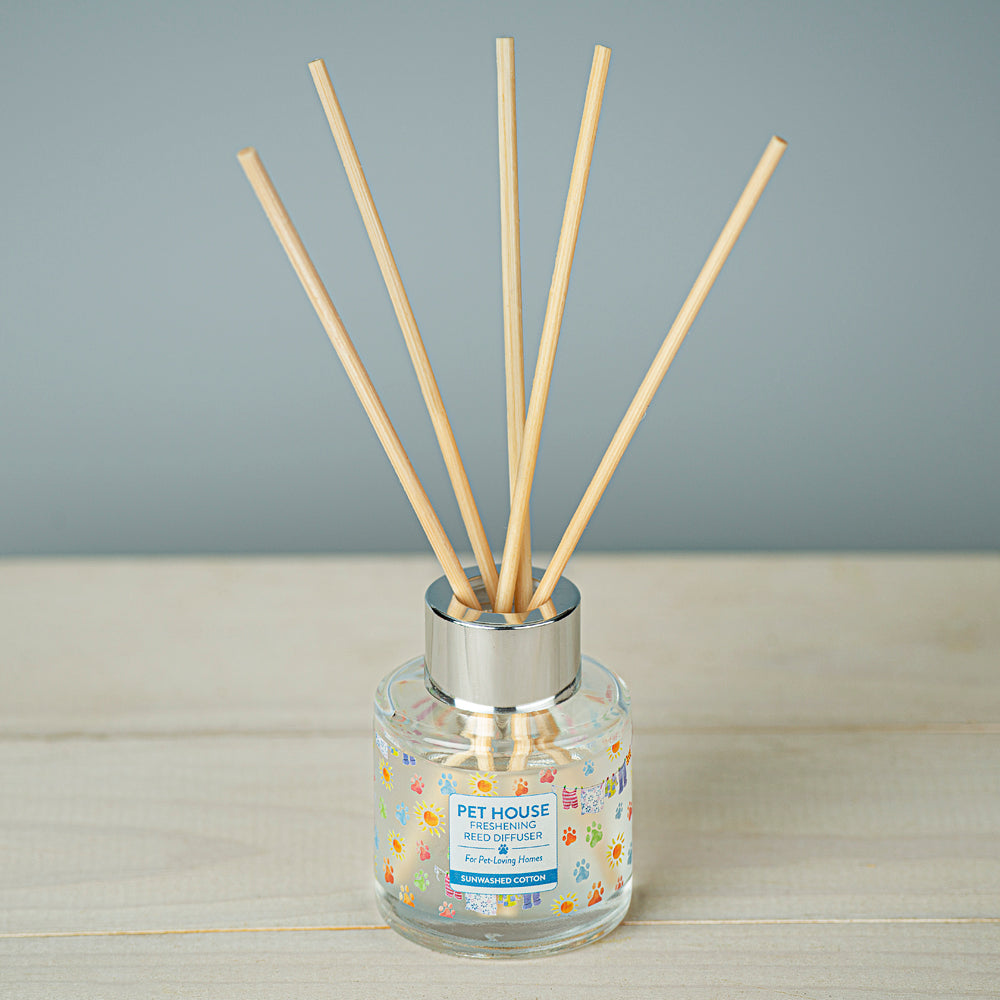 Sunwashed Cotton Pet House Reed Diffuser lifestyle