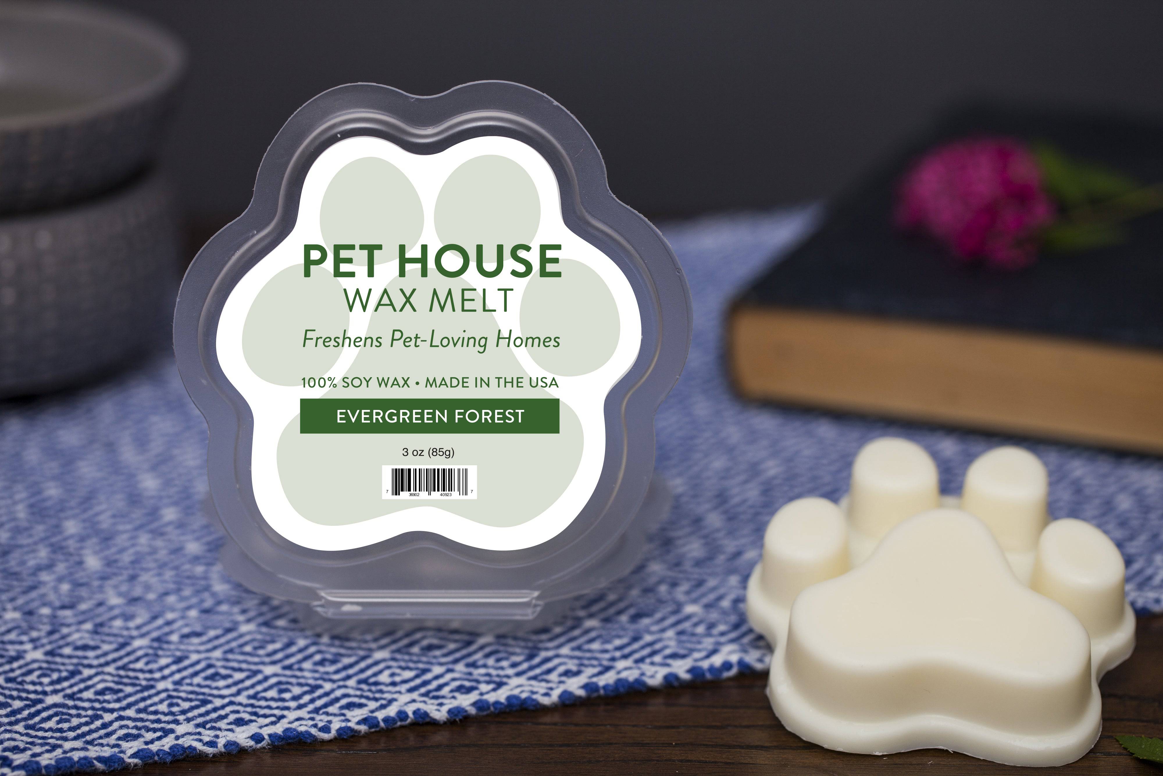 Are Wax Melts Safe For Dogs & Cats? – Village Wax Melts