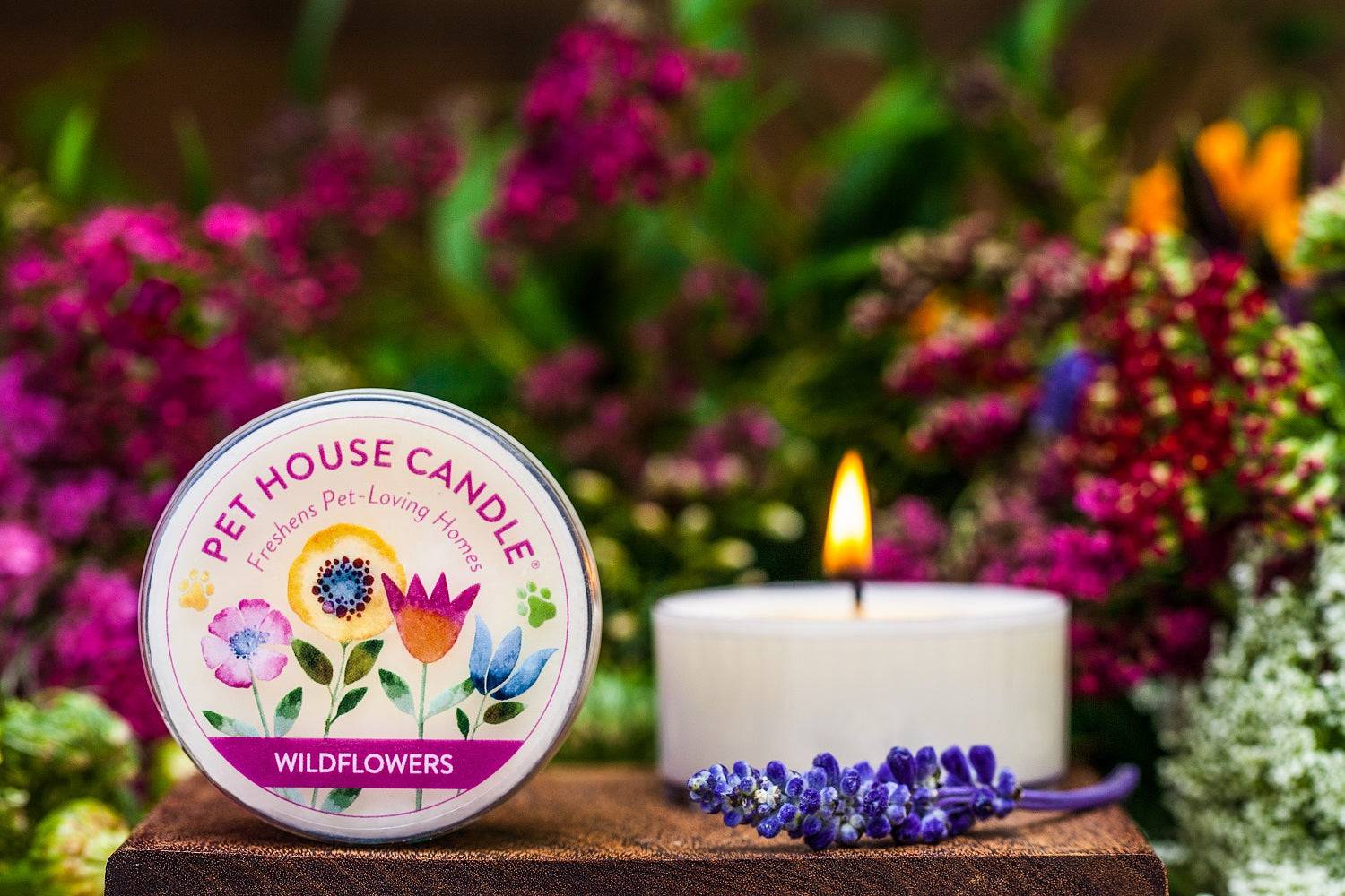 Wildflowers Mini Candle with wildflowers on the background